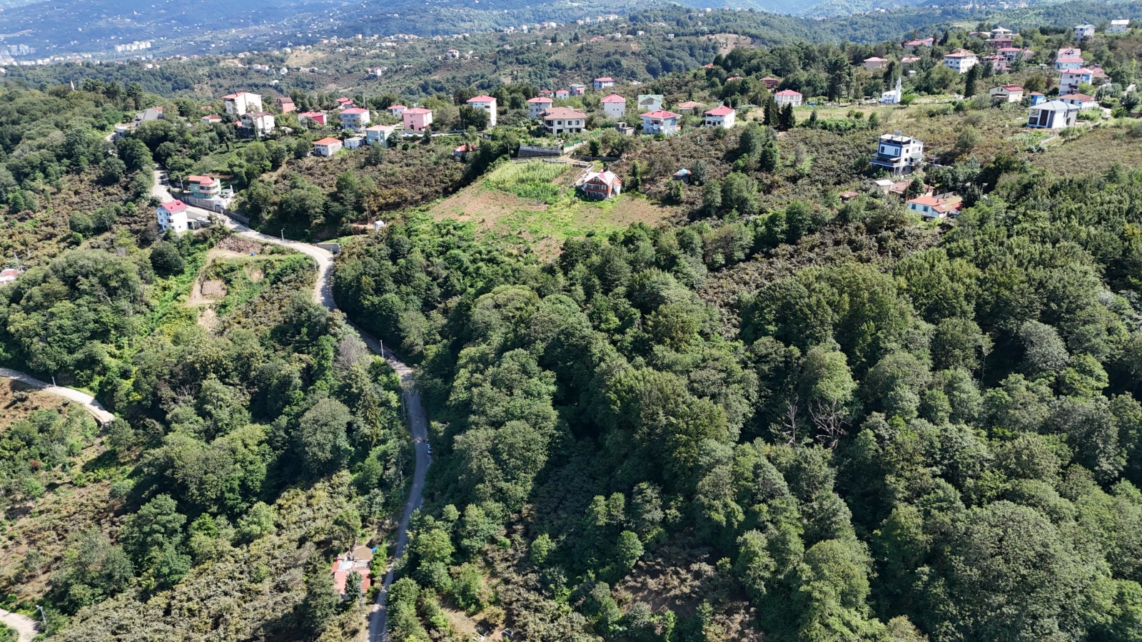 MABEL GAYRİMENKUL/ BEŞİKDÜZÜ/ DENİZLİ MAH 4.242 M2 MÜSTAKİL ARSA